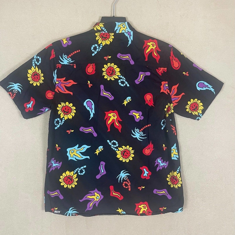 NEFF Flaming Daisy Fireball Button Up Short‎ Sleeve All Over Print Shirt Mens S